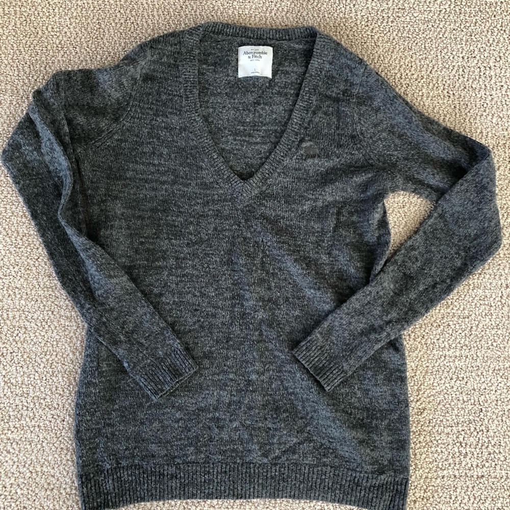 Abercrombie and Fitch sweater